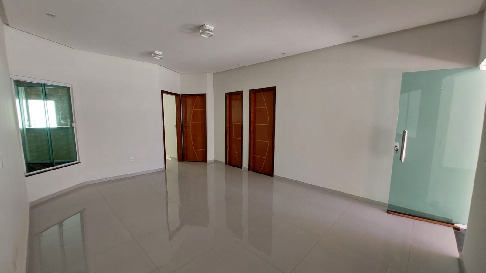 WhatsApp Image 2025-09-22 at 18.40.26 (1)